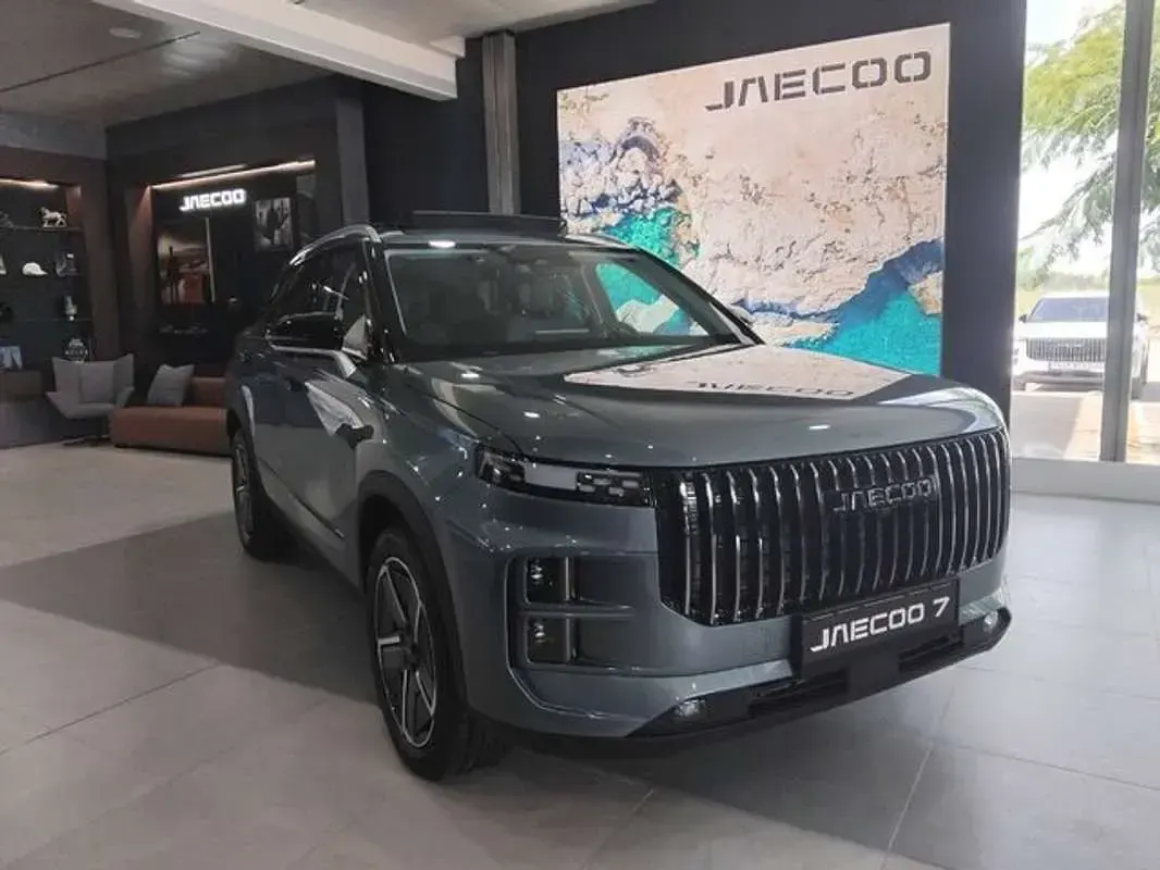 Nuevo Jaecoo 7 147 CV (108 kW) 2025 Gris SUV