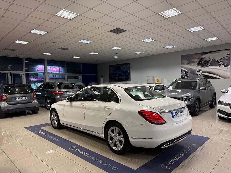 Usado Mercedes C180 Avantgarde 156 CV (114 kW) 2014 Blanco Berlina
