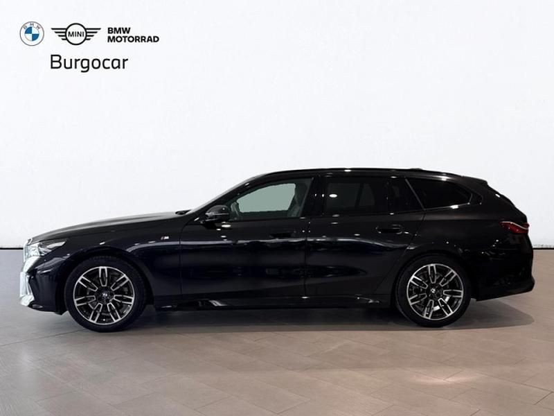 Usado BMW 520 Comfort Edition 197 CV (144 kW) 2025 Black sapphire (metalizado) Familiar