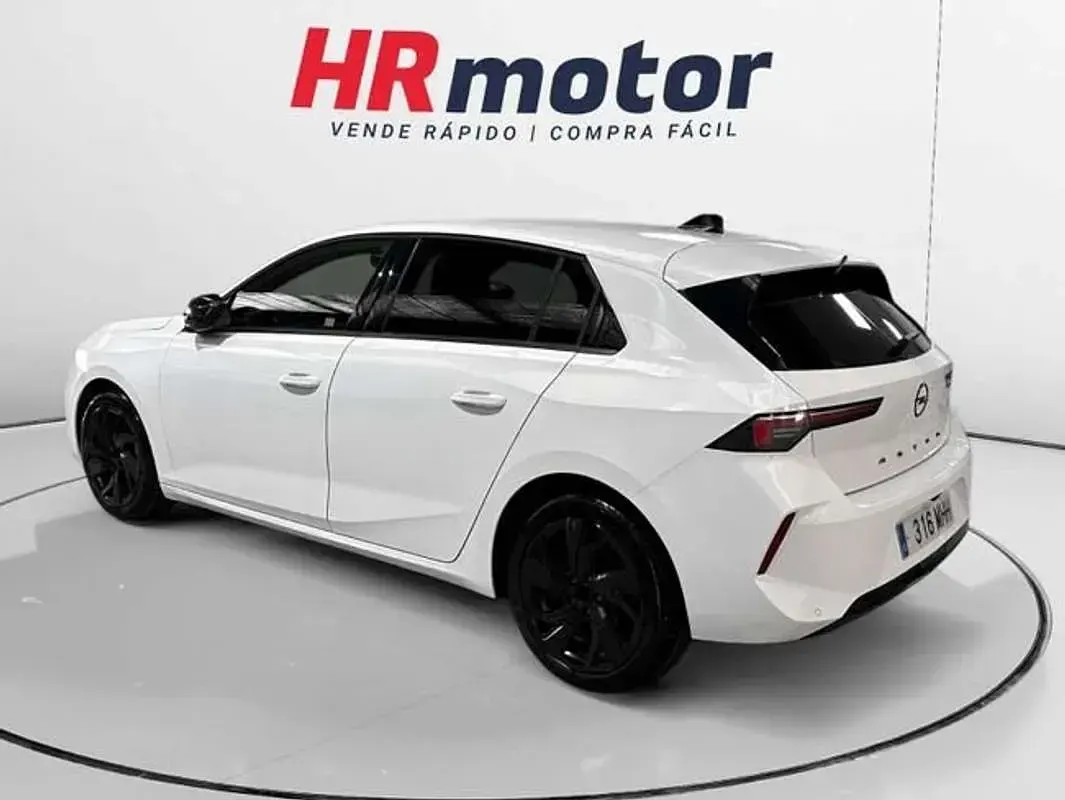 Usado Opel Astra 131 CV (96 kW) 2023 Blanco Utilitario