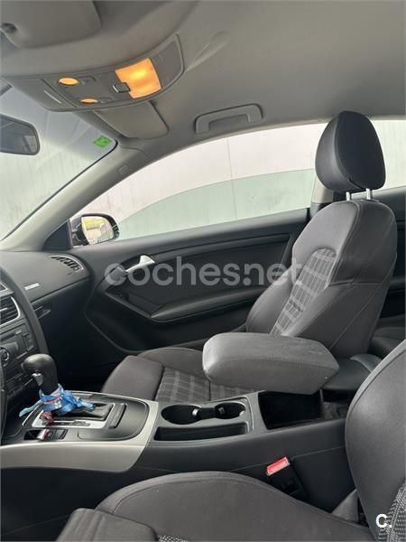 Negro Usado 2010 Audi A5 Coupe | 7500 € (Super precio) - Imagen 1/4