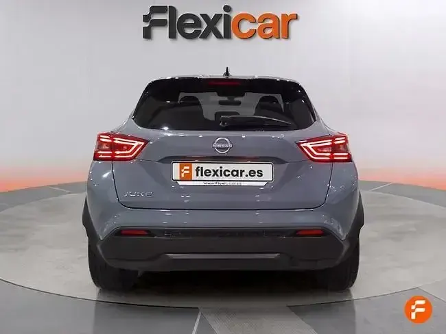 Usado Nissan Juke Tekna 114 CV (83 kW) 2025 Gris SUV