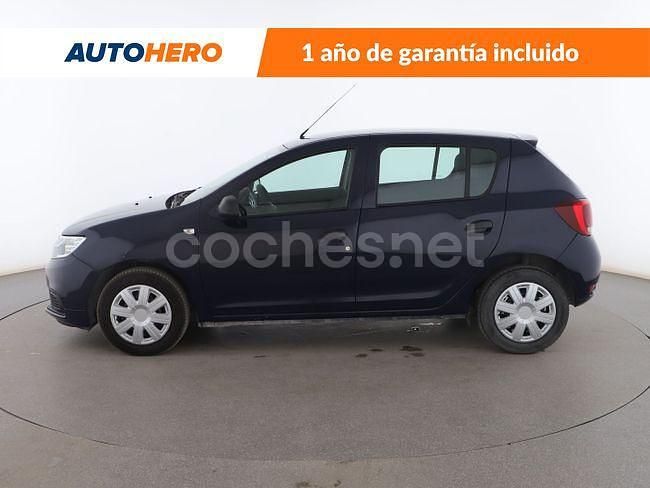 Usado Dacia Sandero Ambiance 75 CV (55 kW) 2017 Azul Utilitario
