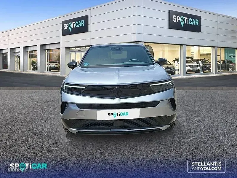 Usado Opel Mokka 136 CV (100 kW) 2025 Gris SUV