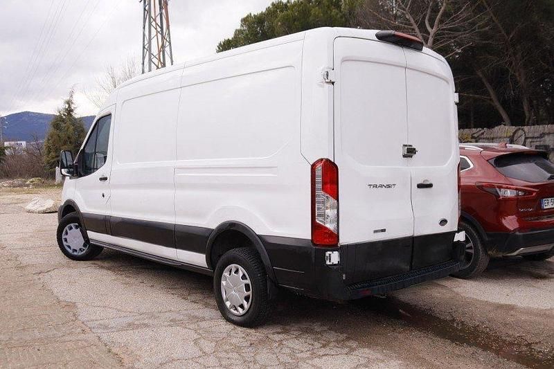 Usado Ford Transit Trend 130 CV (95 kW) 2022 Blanco Monovolumen