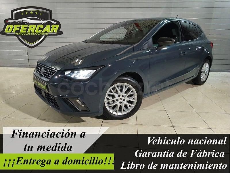 Usado Seat Ibiza FR 115 CV (84 kW) 2025 Gris / plata Utilitario