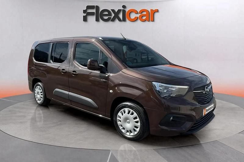 Marrón Usado 2019 Opel Combo Expression Monovolumen | 15.090 € (Buen precio) - Imagen 1/4