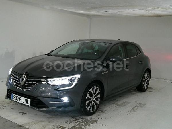 Gris / plata Usado 2021 Renault Mégane IV Zen Berlina | 15.800 € (Un poco caro) - Imagen 1/4
