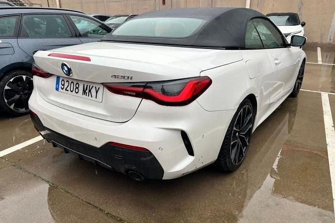 Usado BMW 420 184 HP (135 kW) 2023 Branco Cabrios