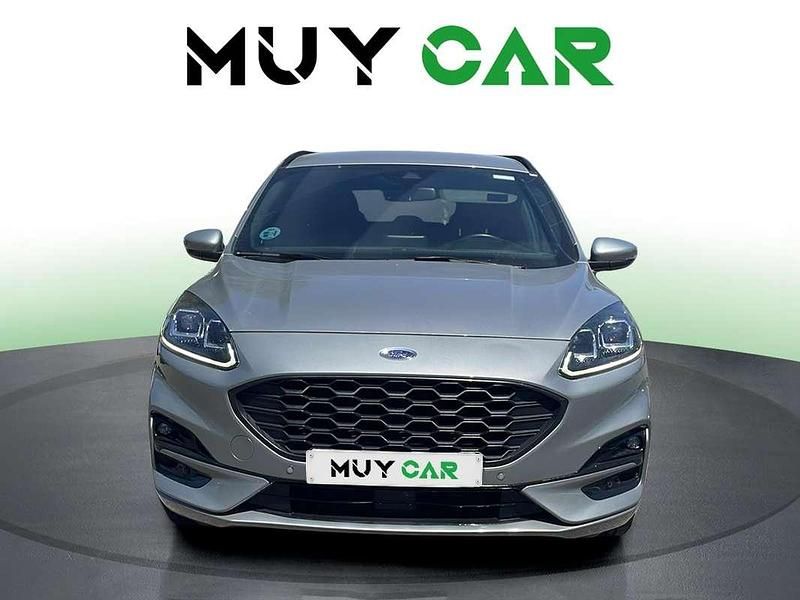 Usado Ford Kuga ST-Line 120 CV (88 kW) 2022 Plateado SUV