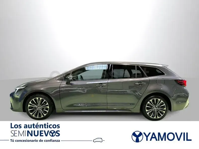 Usado Toyota Corolla Sport 140 CV (102 kW) 2023 Gris / plata Familiar