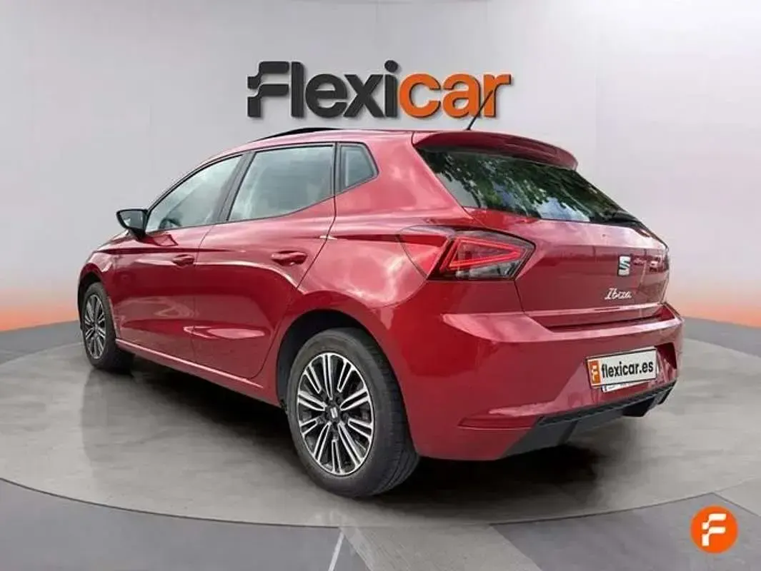 Usado Seat Ibiza XCELLENCE 110 CV (80 kW) 2021 Rojo Utilitario