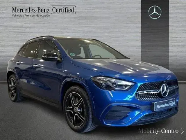 Usado Mercedes GLA220 190 CV (139 kW) 2024 Azul espectra SUV
