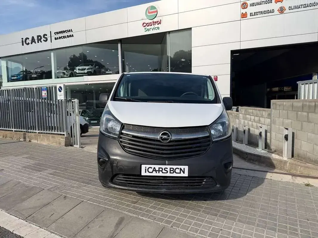Usado Opel Vivaro Expression 95 HP (69 kW) 2018 Branco Monovolume
