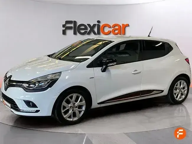 Usado Renault Clio Intens 90 CV (66 kW) 2019 Blanco