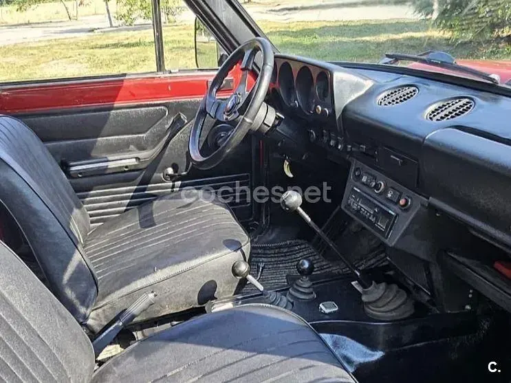 Usado Lada niva 78 CV (57 kW) 1994 Granate SUV