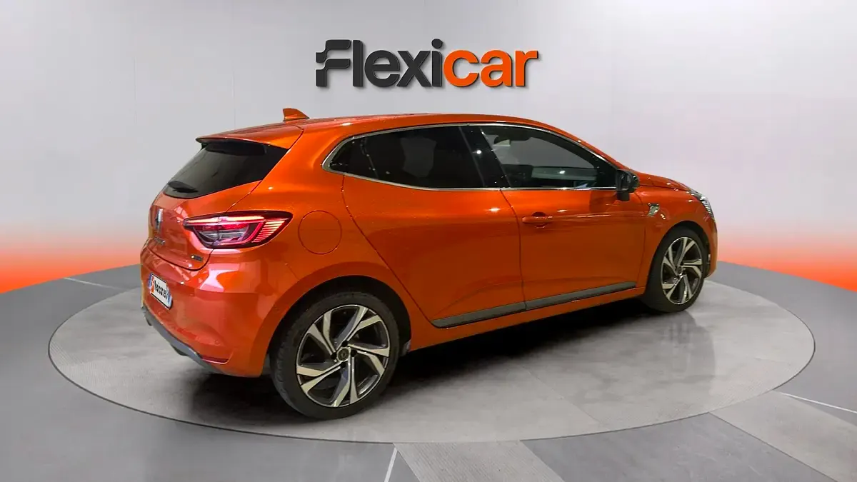 Usado Renault Clio V RS Line 100 CV (73 kW) 2020 Naranja Berlina