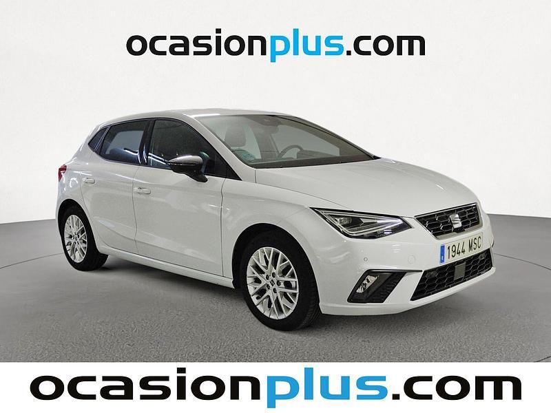 Usado Seat Ibiza FR 115 CV (84 kW) 2024 Blanco Berlina