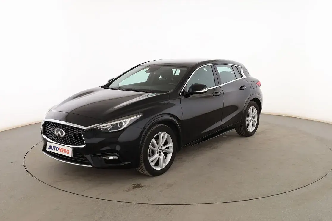Usado Infiniti Q30 Premium 110 CV (80 kW) 2018 Berlina
