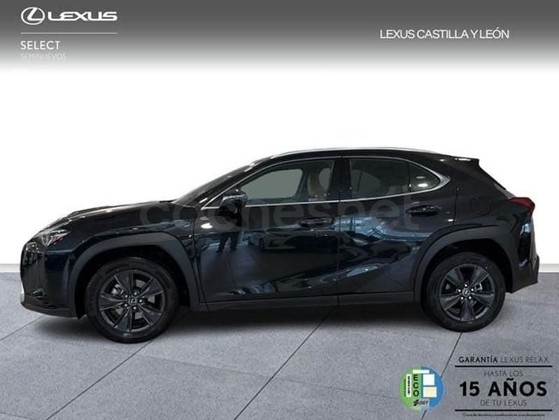 Usado Lexus UX 199 CV (146 kW) 2025 Negro SUV