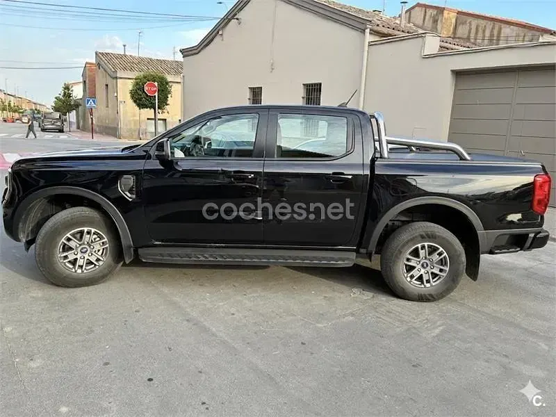 Usado Ford Ranger XLT 170 CV (125 kW) 2023 Negro Pickup/Camioneta