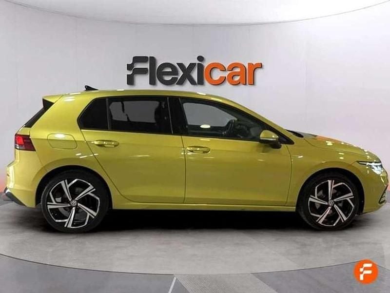 Używany VW Golf VII Advance 150 KM (110 kW) 2020 Żółty Hatchback