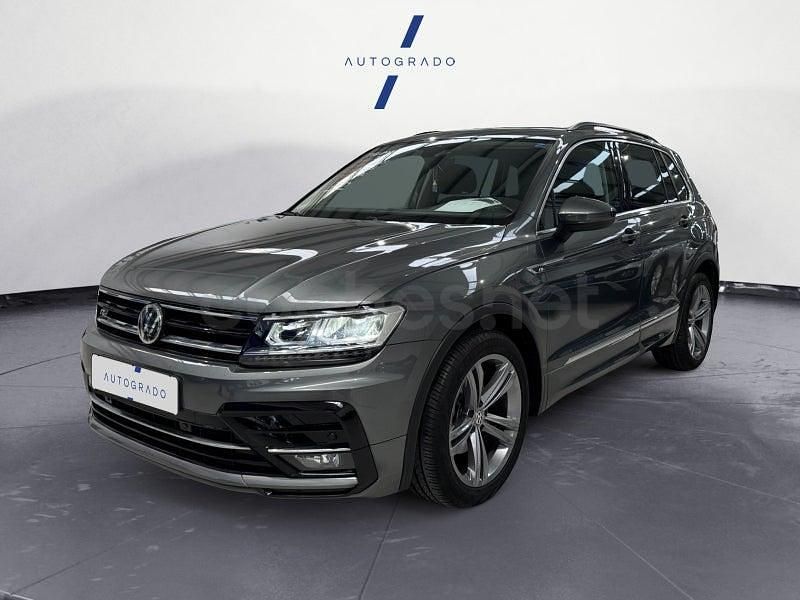 Usado VW Tiguan R-line 150 CV (110 kW) 2019 Gris / plata SUV