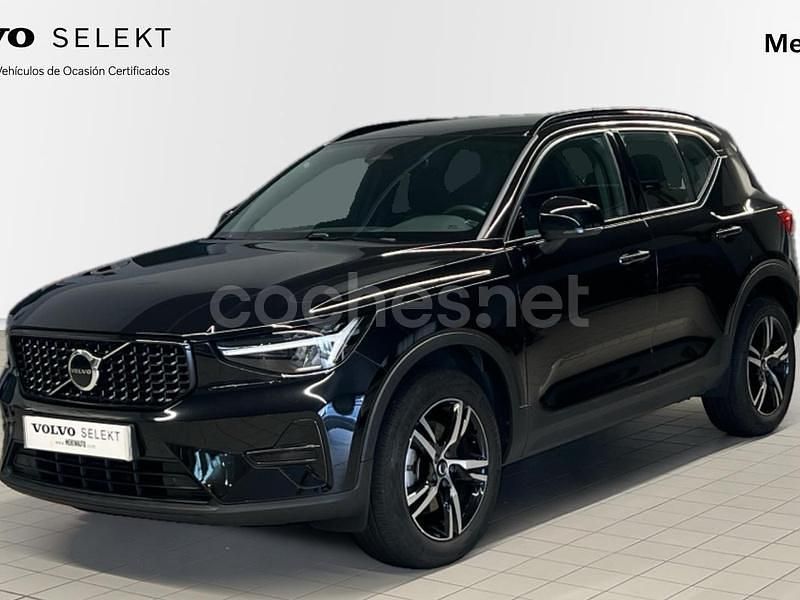 Negro Usado 2024 Volvo XC40 Plus SUV | 38.500 € (Caro) - Imagen 1/4