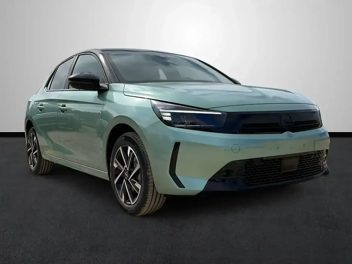 Nuevo Opel Corsa 100 CV (73 kW) 2025 Verde Utilitario