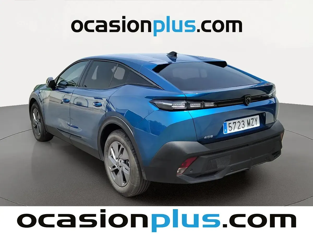 Usado Peugeot 408 Allure 145 CV (106 kW) 2025 Azul SUV