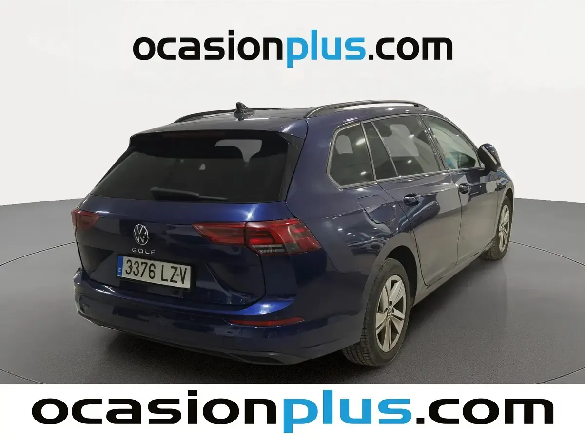 Usado VW Golf VII Life 116 CV (85 kW) 2021 Azul Utilitario