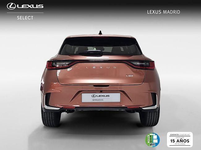 Usado Lexus LBX 136 CV (100 kW) 2025 Otro SUV