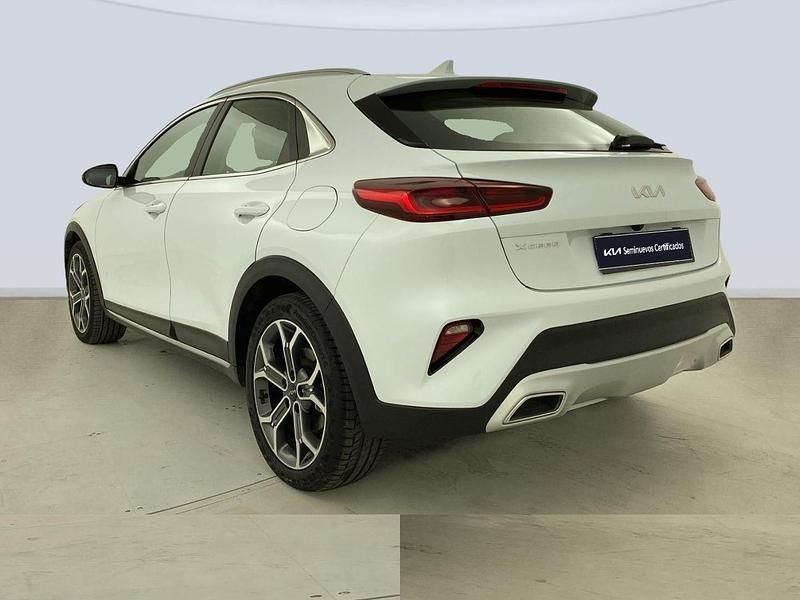 Usado Kia XCeed 120 CV (88 kW) 2022 Blanco SUV
