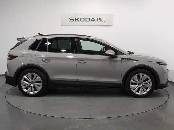 Usado Skoda Elroq 150 kW (204 CV) 2026 Gris SUV