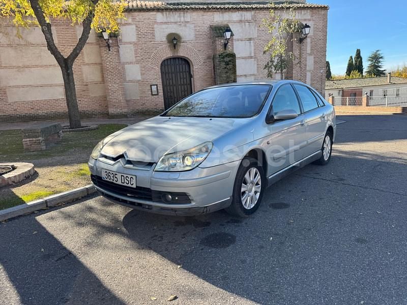 Gris / plata Usado 2005 Citroën C5 Exclusive Berlina | 2300 € (Precio justo) - Imagen 1/4