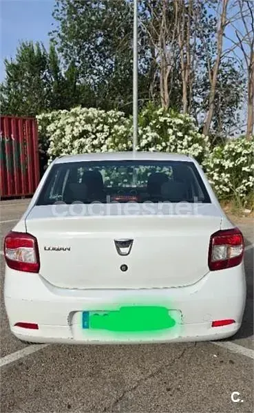 Usado Dacia Logan Ambiance 75 CV (55 kW) 2014 Blanco Berlina