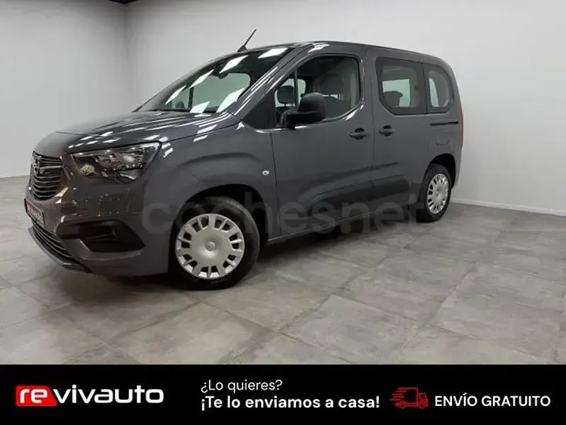 Usado Opel Combo Life Edition+ 102 CV (75 kW) 2021 Gris / plata Monovolumen