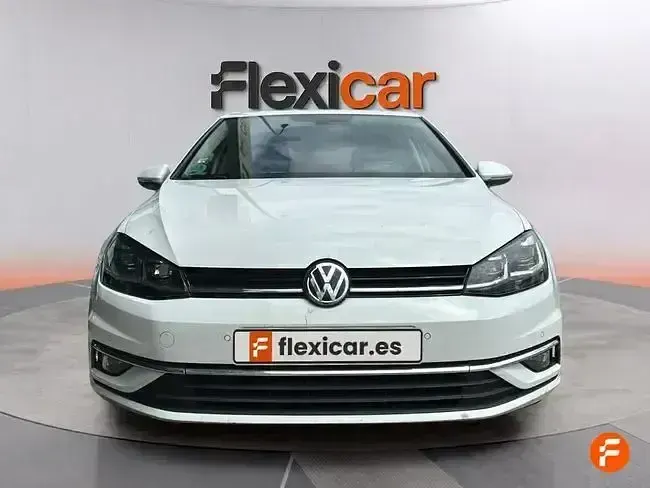 Usado VW Golf VII Advance 110 CV (80 kW) 2018 Blanco