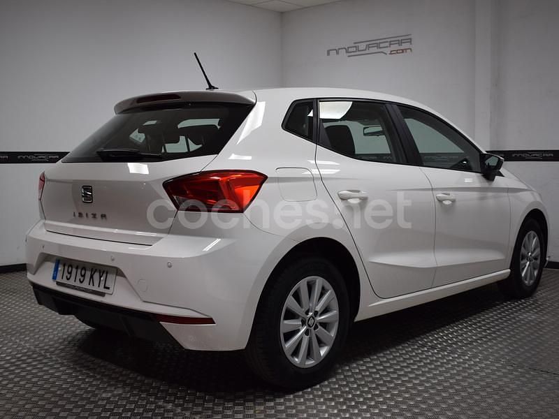 Usado Seat Ibiza Style Plus 80 CV (58 kW) 2019 Blanco Berlina