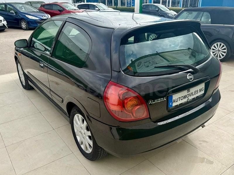 Occasion Nissan Almera 98 ch (72 kW) 2005 Noir Berline