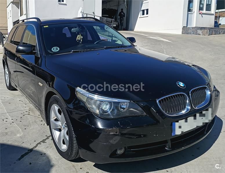 Usado BMW 525 177 CV (130 kW) 2006 Negro Familiar