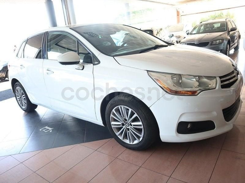 Usado Citroën C4 114 HP (83 kW) 2013 Branco Sedan