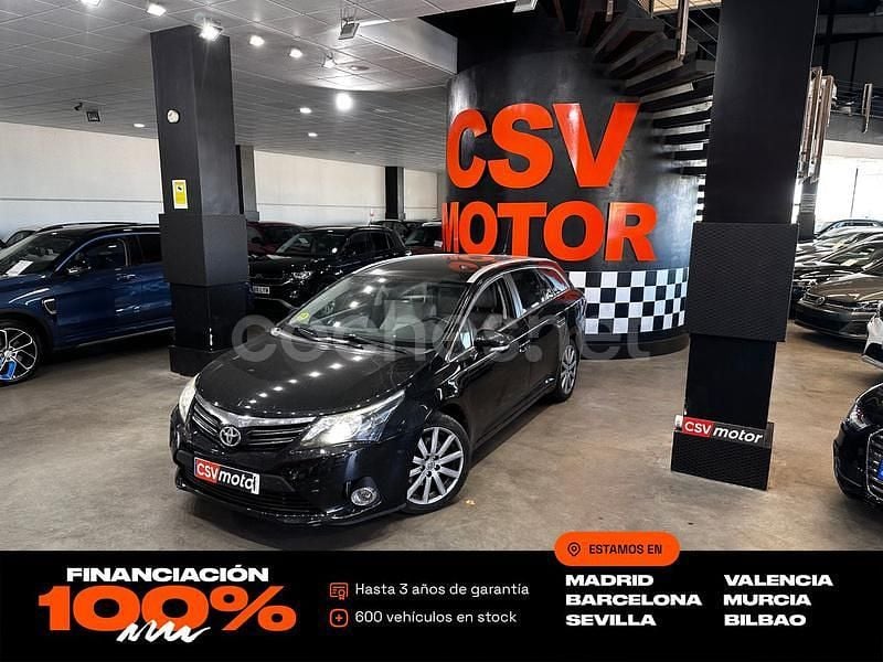 Negro Usado 2013 Toyota Avensis Executive Familiar | 5950 € (Buen precio) - Imagen 1/4