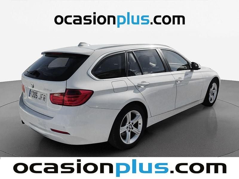 Usado BMW 318 143 CV (105 kW) 2015 Blanco Familiar