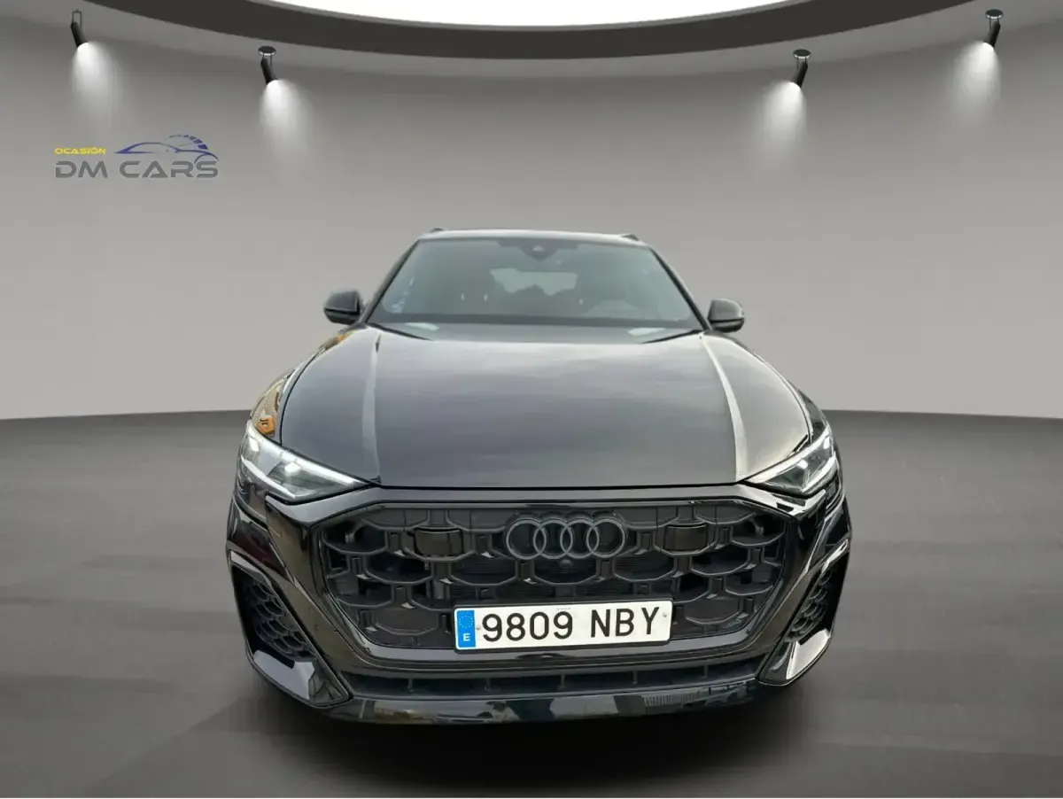 Usado Audi Q8 S-Line 394 CV (289 kW) 2025 Negro SUV