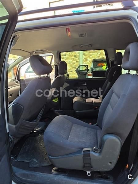 Usado Seat Alhambra 115 CV (84 kW) 2002 Blanco Monovolumen