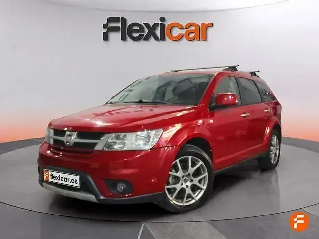 Usado Fiat Freemont Black Code 170 CV (125 kW) 2014 Rojo SUV
