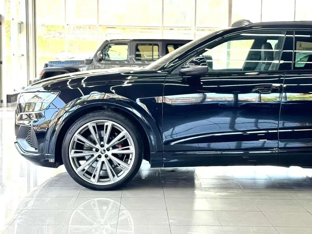 Usado Audi SQ8 Ambiente 435 CV (319 kW) 2020 Negro SUV
