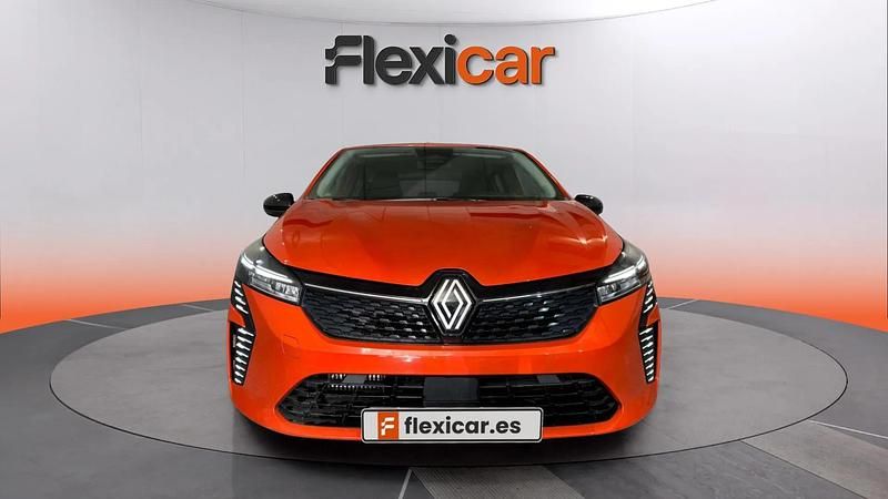Usado Renault Clio V Techno 91 CV (66 kW) 2025 Naranja Berlina