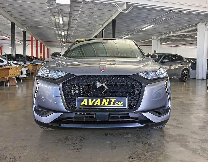 Usado DS Automobiles DS3 Crossback Performance 130 CV (95 kW) 2022 Gris SUV